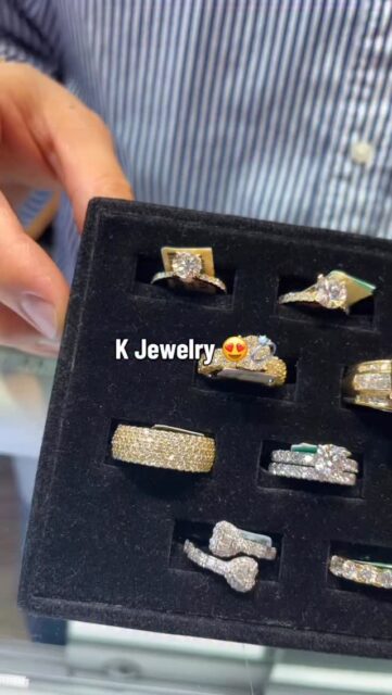 K Jewelry doing it right! They have such beautiful and unique pieces, stop by to treat yourself or that special someone‼️💍 #jewelryshop #supportlocal #slausonsupermall #smallbuisness